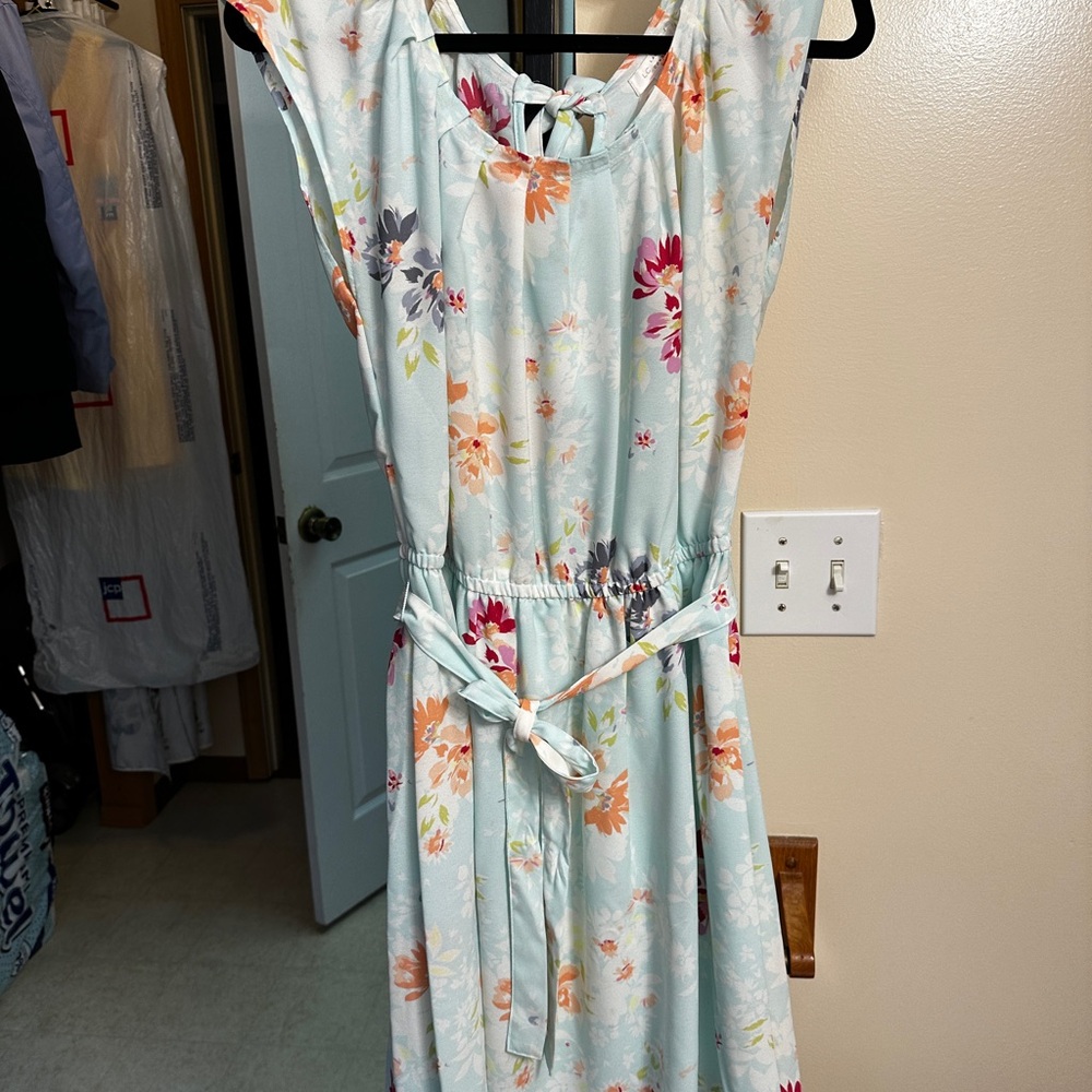 LC Lauren Conrad Pastel Floral Dress Size Medium